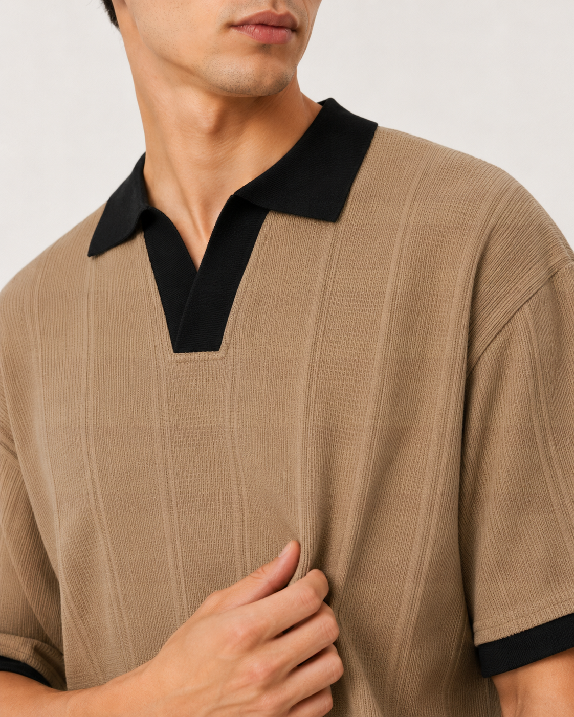 The WHITELINE Riviera Textured Polo – Sandstone