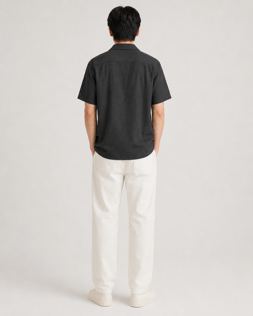 Vibrant Twin-Pocket Open-Collar Shirt – Black